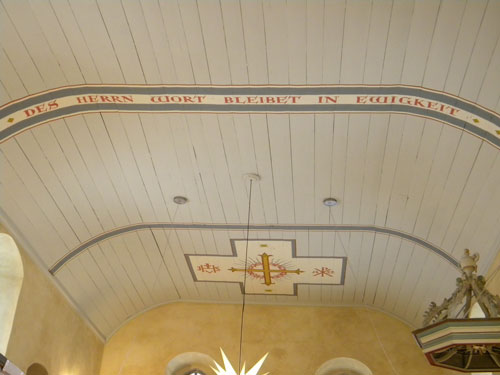 Kirche-Decke-restauriert